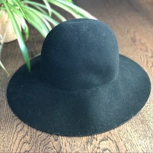 Wilfred 💯 wool deep brim black felt hat S/M